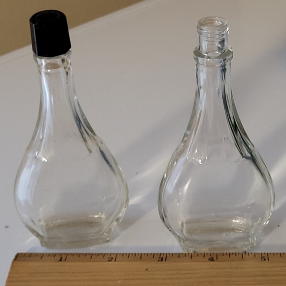 Vintage Clear Glass Vanity Bottles - Picture 8 of 11